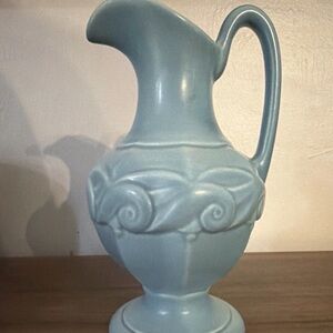 Vintage Redwing 8-3/8" Pitcher Vase #1081 Blue c.1940s